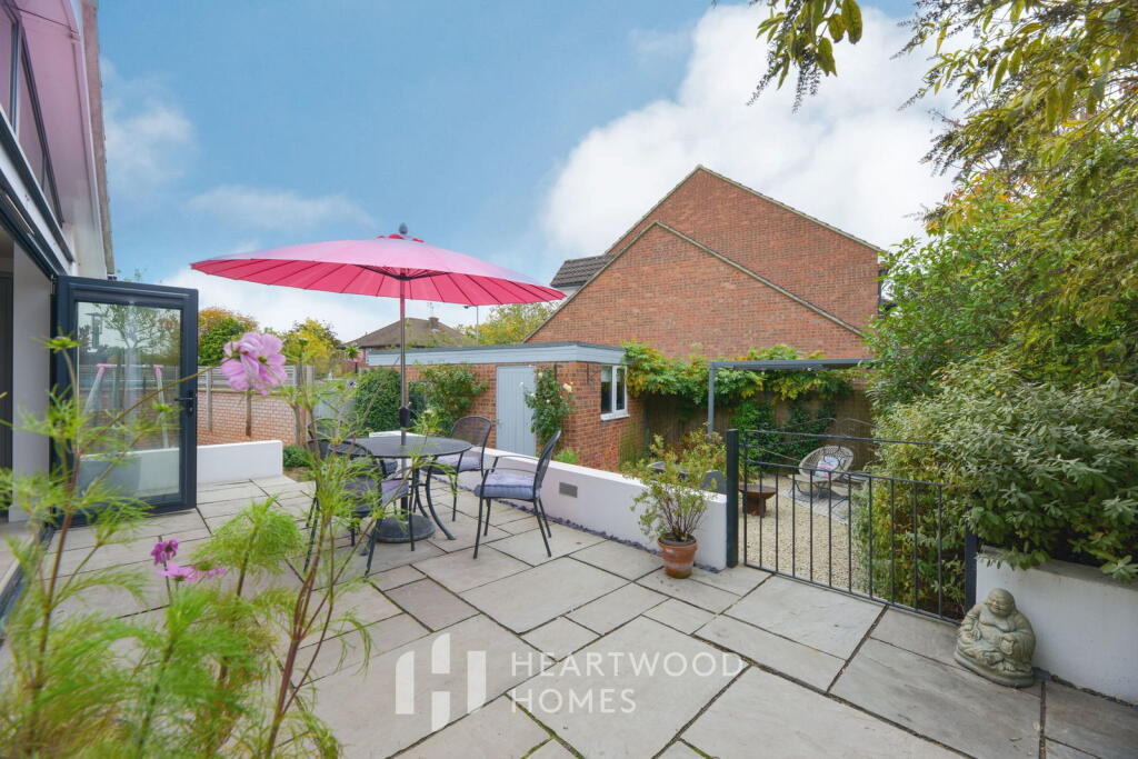 Additional image 25 of The Ridgeway, St. Albans, AL4 9UB