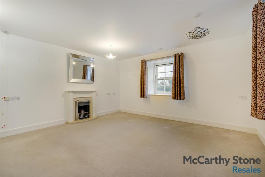 Additional image 5 of Peel Court, College Way, Welwyn Garden City, Hertfordshire, AL8 6DG