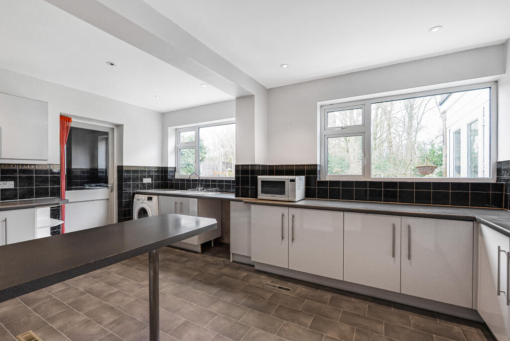 Additional image 2 of Carleton Rise, Welwyn, AL6