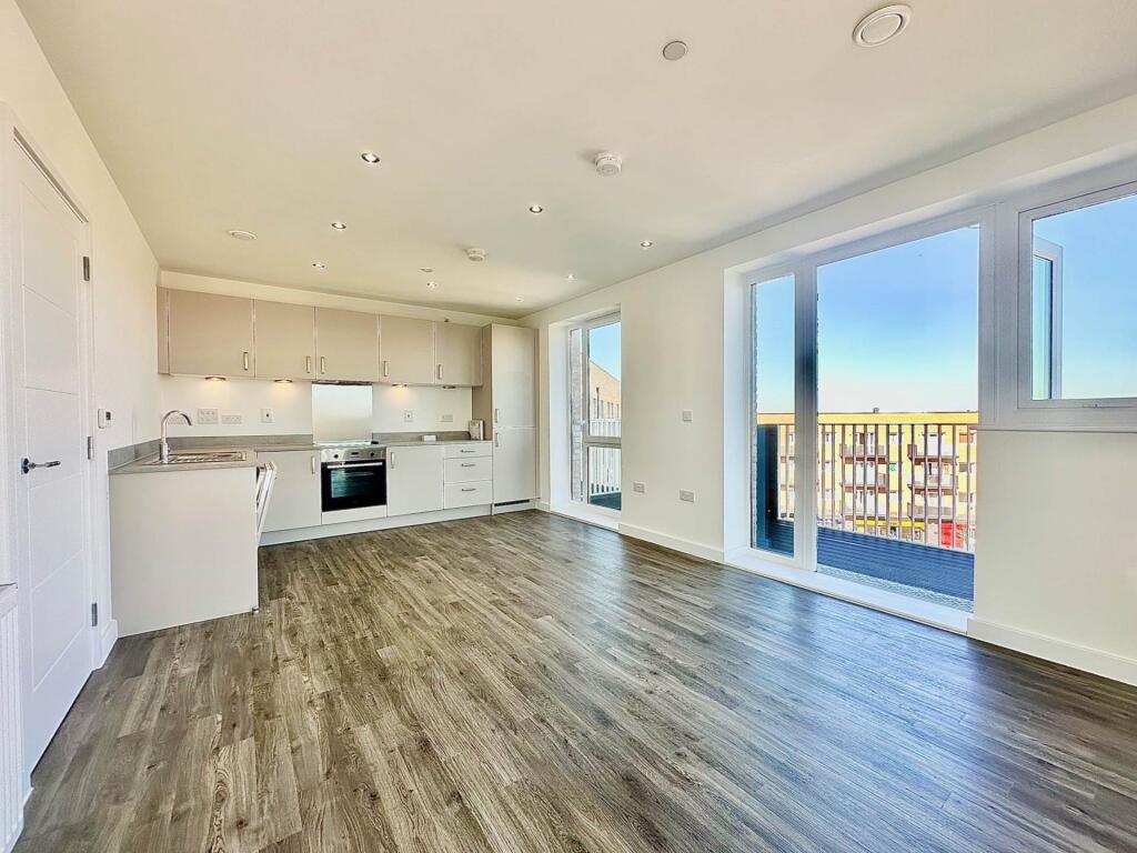 High View, Hatfield AL10