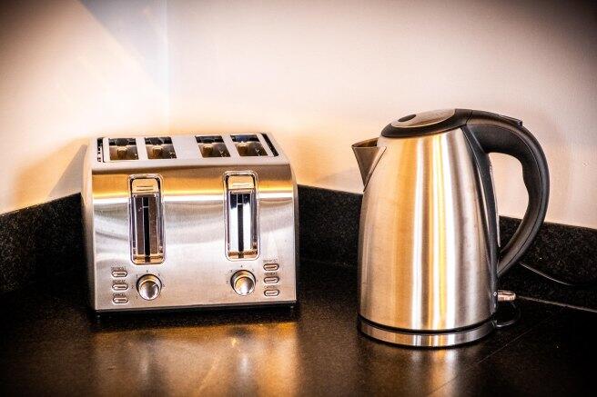 Additional image 13 of 165 Granville Street