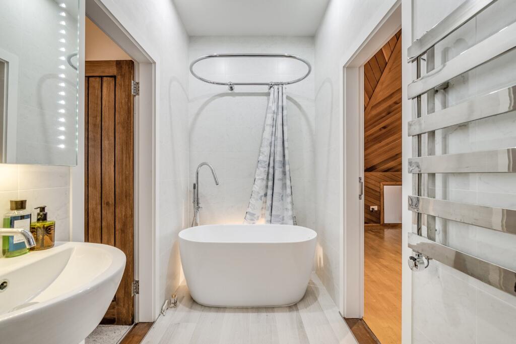 Additional image 26 of Oaklands Rise, Oaklands, Welwyn, Hertfordshire, AL6