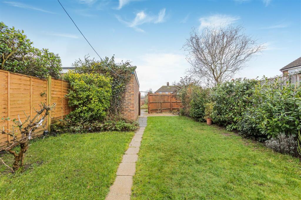 Additional image 16 of Harwood Close, Tewin, Welwyn