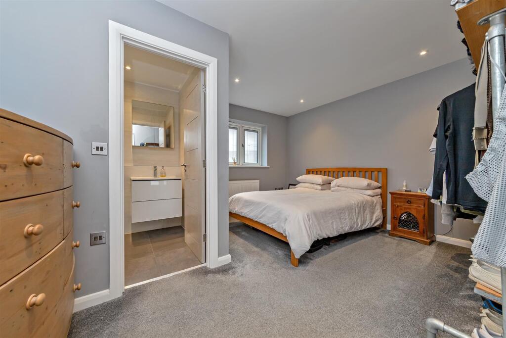 Additional image 15 of Gladeside, St. Albans