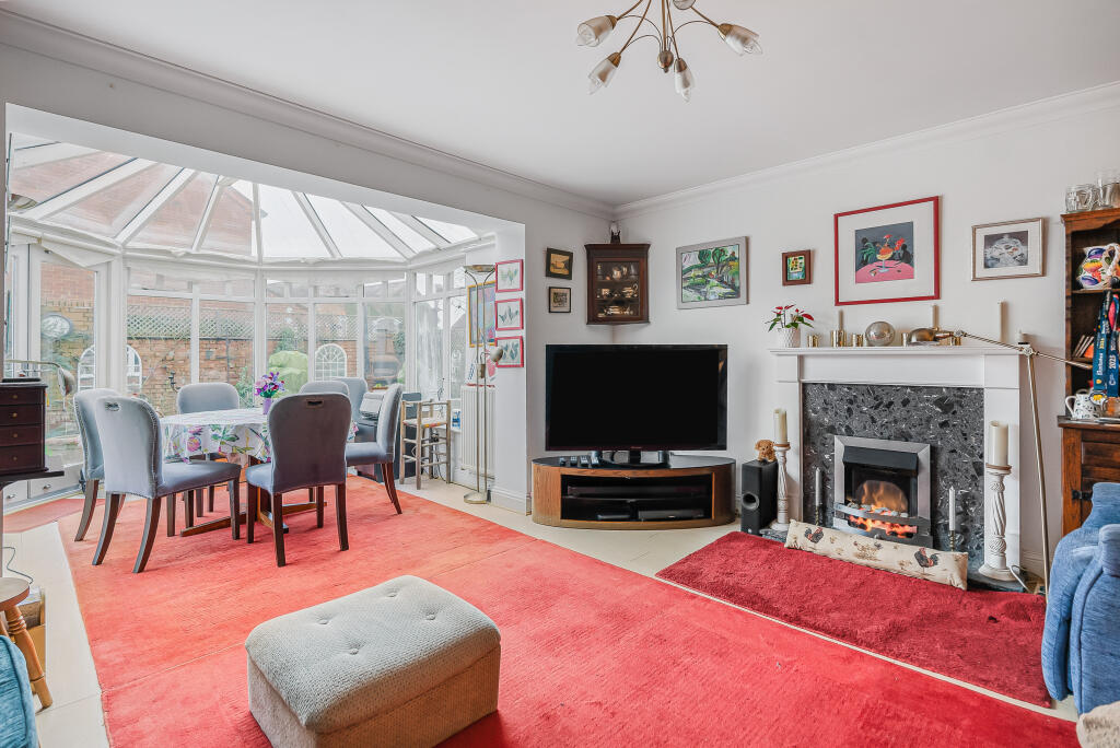 Additional image 10 of Miller Close, Redbourn, AL3