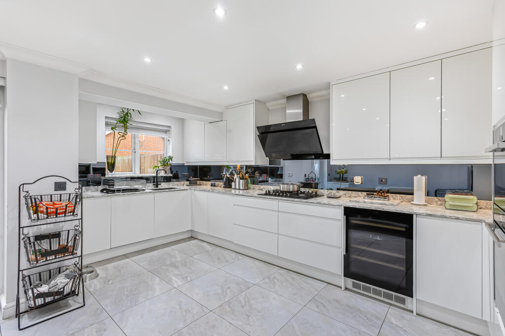 Additional image 2 of Kenyon Place, Welwyn Garden City, AL7