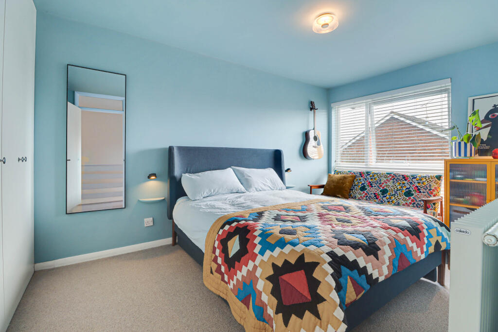 Additional image 7 of The Cleave, Harpenden, Hertfordshire, AL5