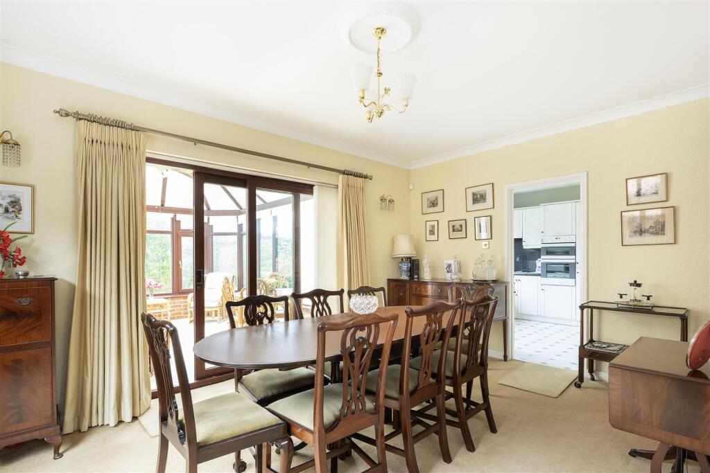 Additional image 4 of Hatching Green, Harpenden