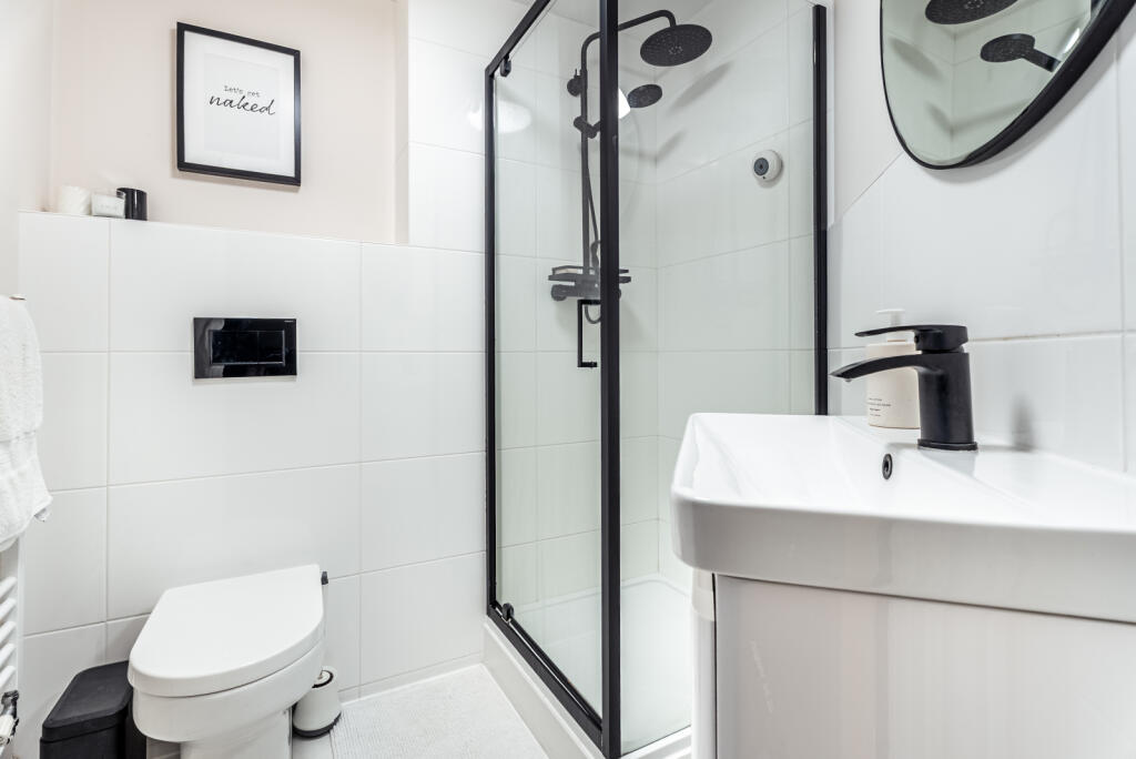 Additional image 6 of Loyd Court, 63 Russet Drive, St. Albans, Hertfordshire, AL4