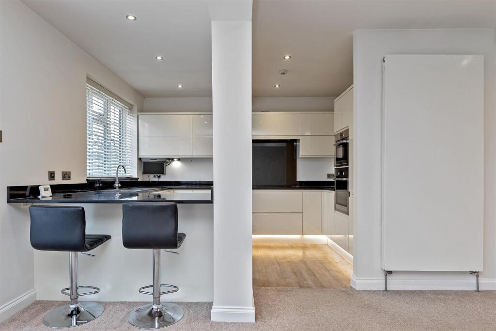 Additional image 21 of North Riding, Bricket Wood
