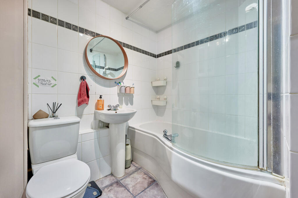 Additional image 7 of The Larches, Milford Close, St. Albans, Hertfordshire, AL4