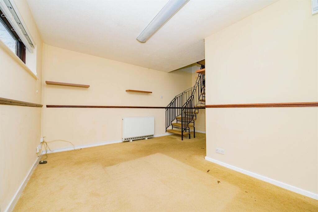 Additional image 5 of Field Close, Sandridge, St. Albans