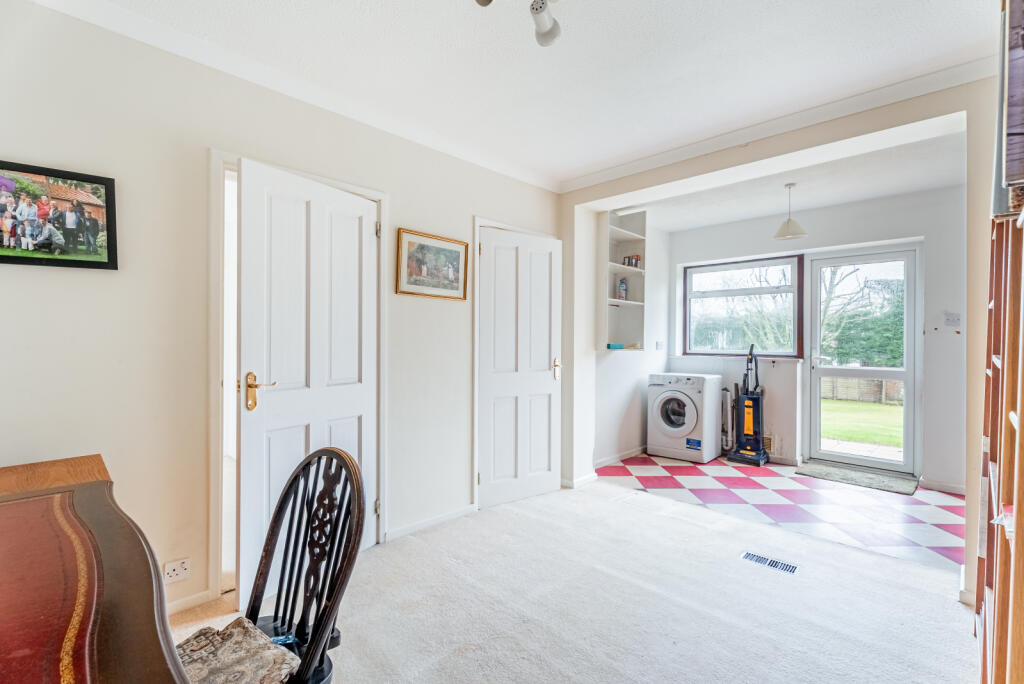 Additional image 9 of Dale Avenue, Wheathampstead, St. Albans, Hertfordshire, AL4