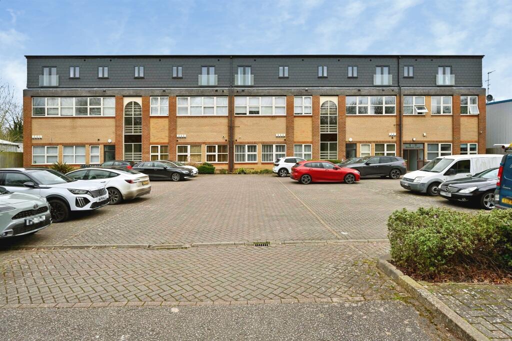 Soothouse Spring, St. Albans