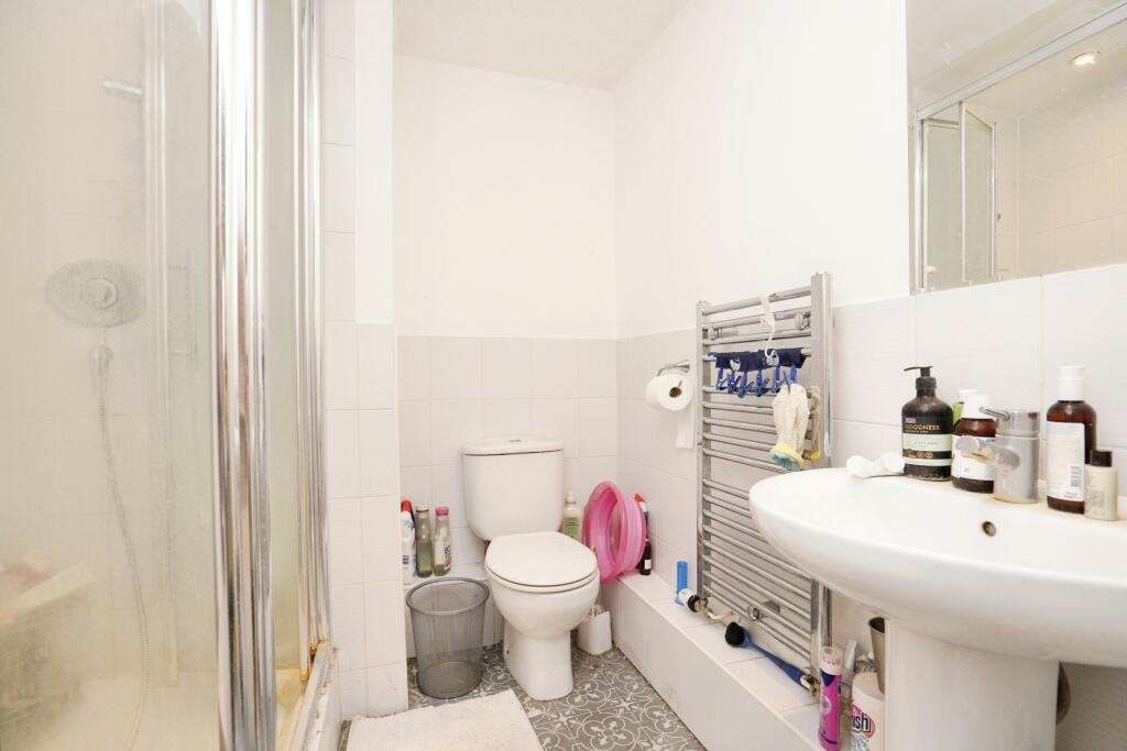 Additional image 4 of North Drive, Hatfield, AL9