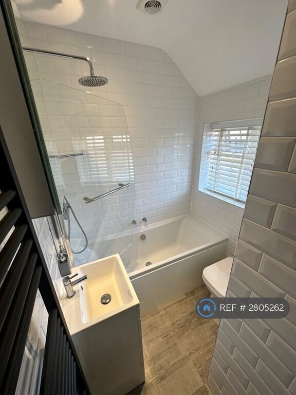 Additional image 9 of The Crescent, Welwyn, AL6