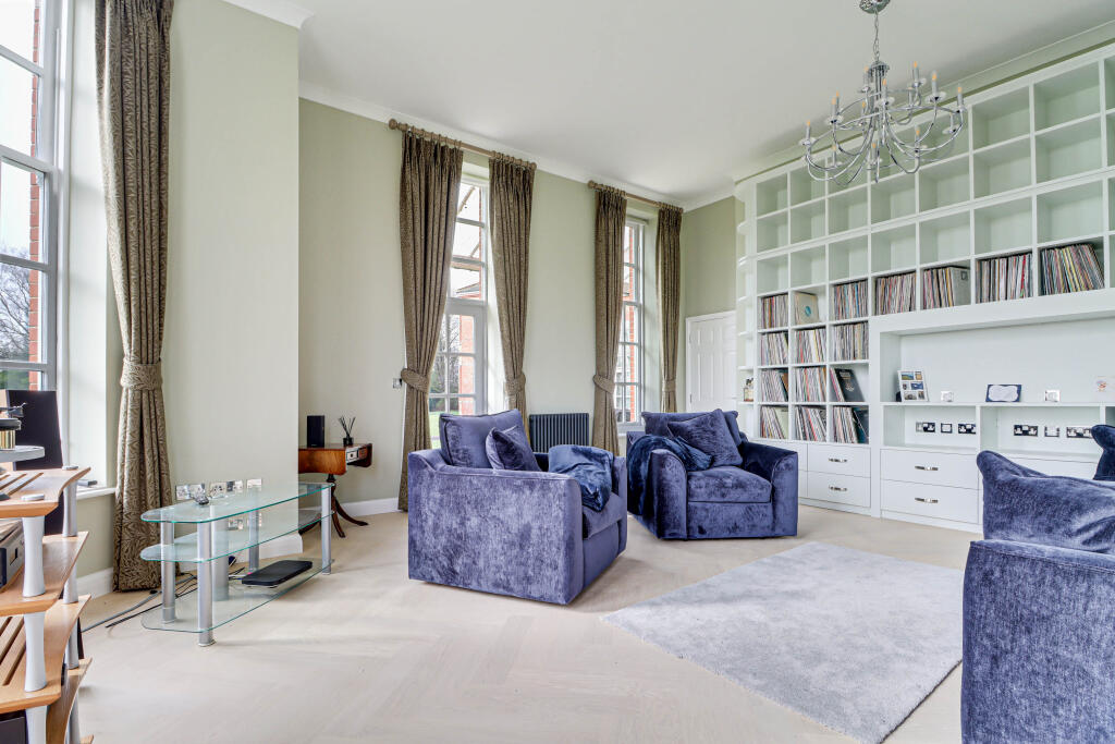 Additional image 12 of Beningfield Drive, London Colney, AL2