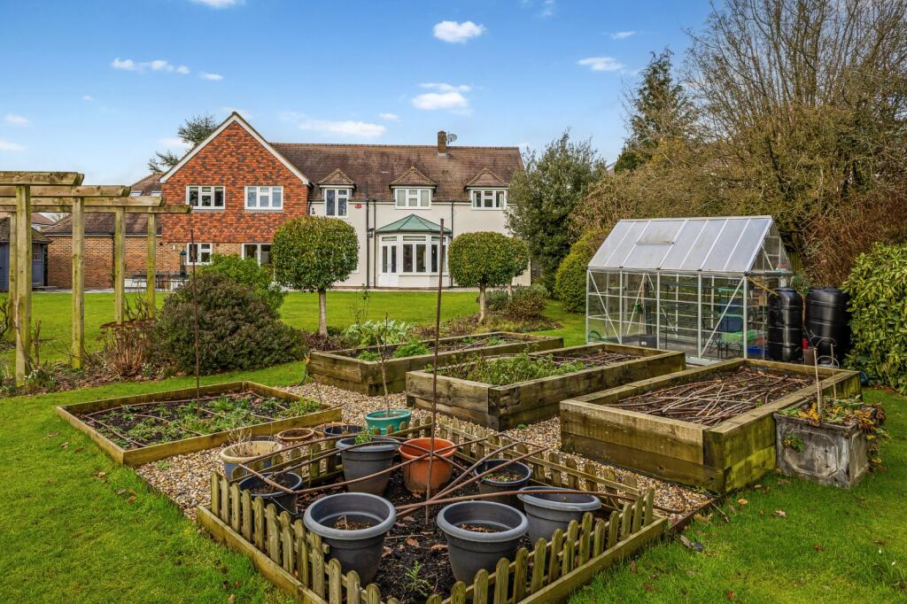 Additional image 14 of The Uplands, Harpenden, Hertfordshire