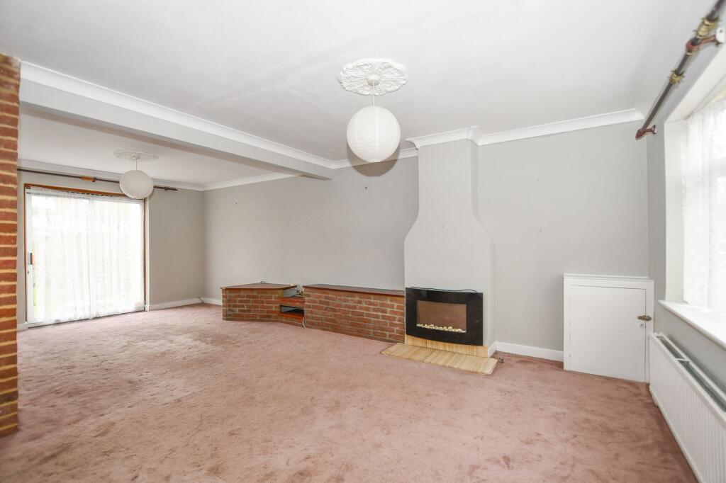 Additional image 4 of Harvey Road, London Colney, AL2