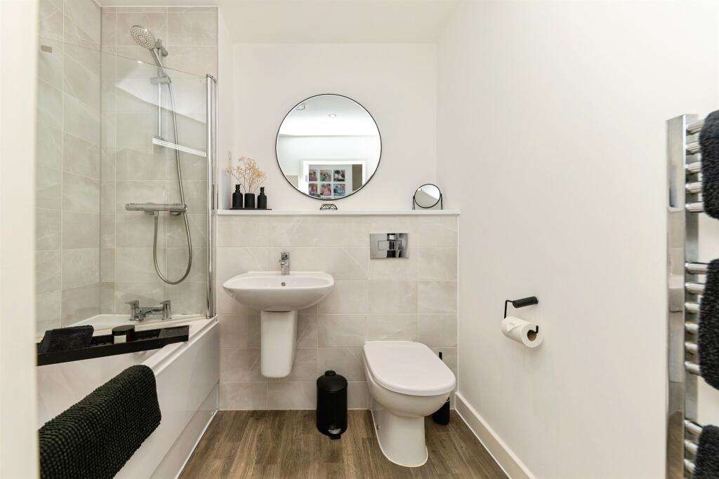 Additional image 8 of High View, Hatfield