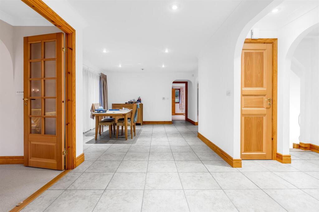 Additional image 6 of Oaklands Rise, Welwyn