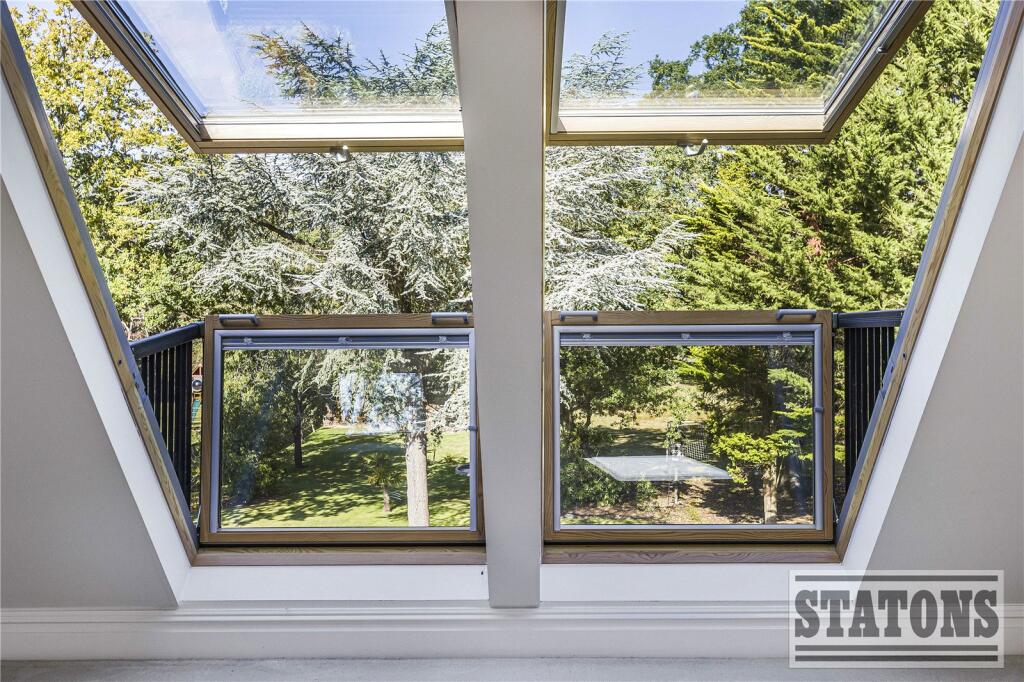 Additional image 41 of Kentish Lane, Brookmans Park, Hertfordshire, AL9