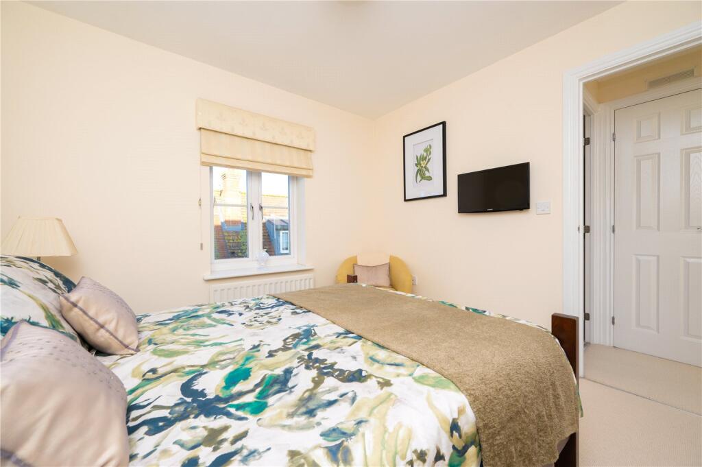 Additional image 10 of Devon Mead, Hatfield, Hertfordshire