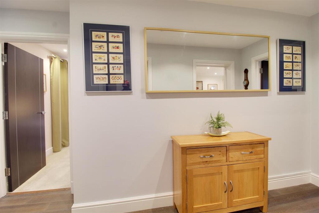 Additional image 11 of Bradmore Way, Brookmans Park