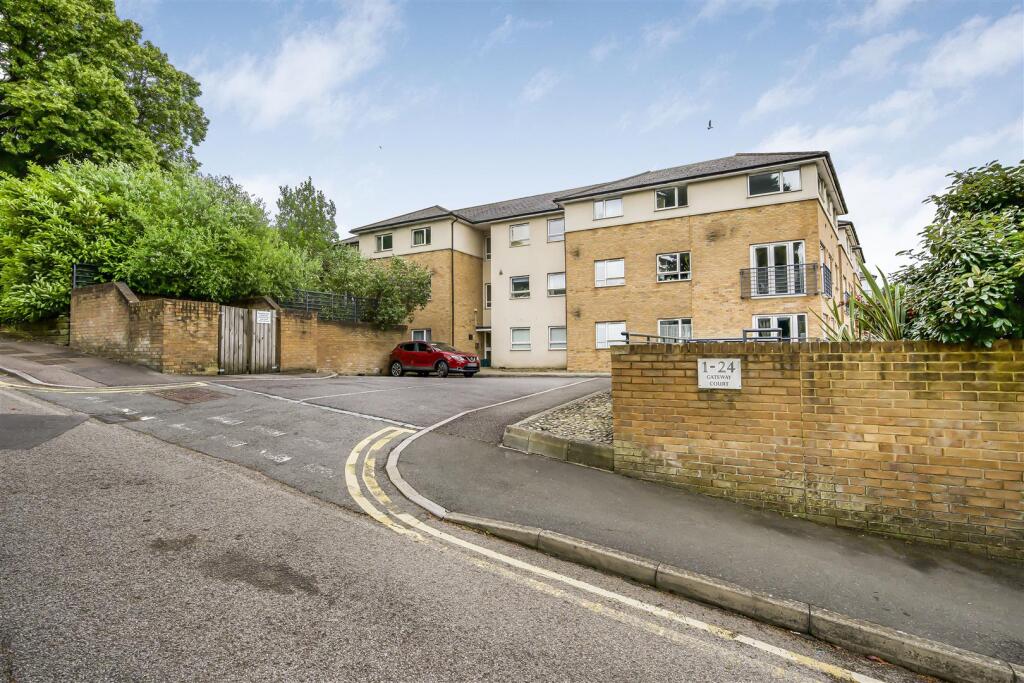 Gateway Court, Bricket Wood, St. Albans
