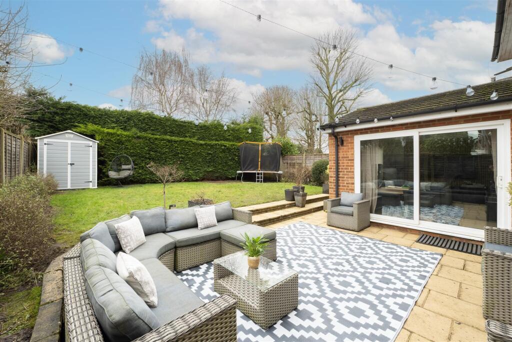 Additional image 11 of Derwent Road, Harpenden