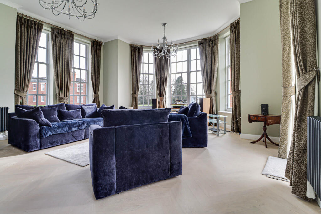 Additional image 14 of Beningfield Drive, London Colney, AL2