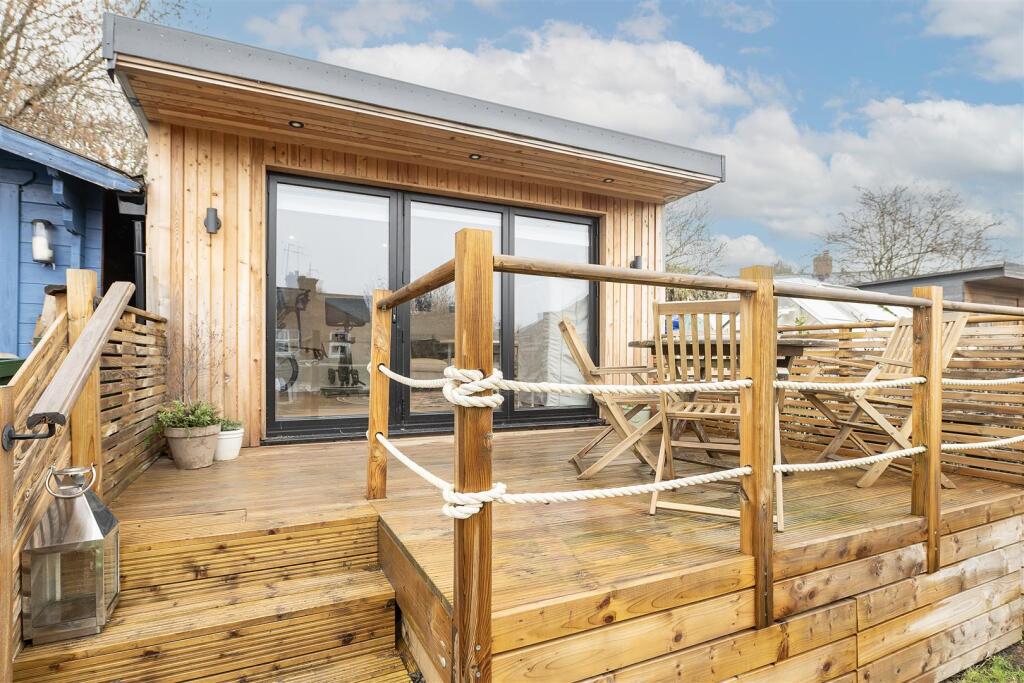 Additional image 11 of Salisbury Road, Harpenden