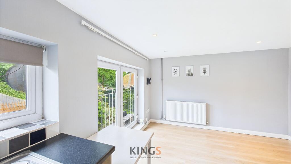 Additional image 5 of Broom Close, Hatfield, AL10