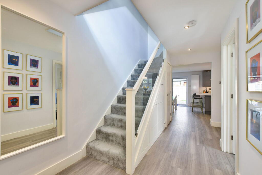 Additional image 7 of Noke Side, St. Albans, AL2 3EF