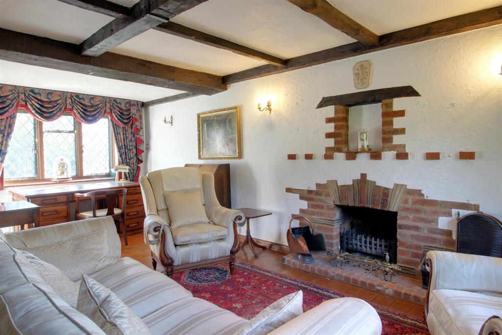 Additional image 15 of Great North Road, Brookmans Park,