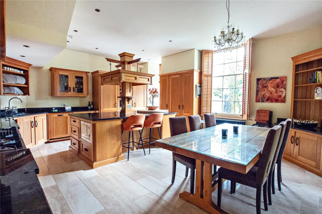 Additional image 13 of Kentish Lane, Brookmans Park, Hertfordshire, AL9