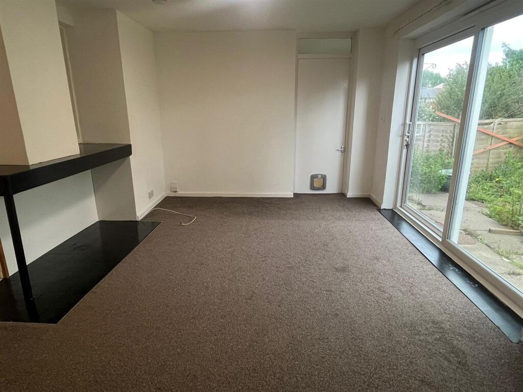 Additional image 4 of Deerswood Avenue, Hatfield