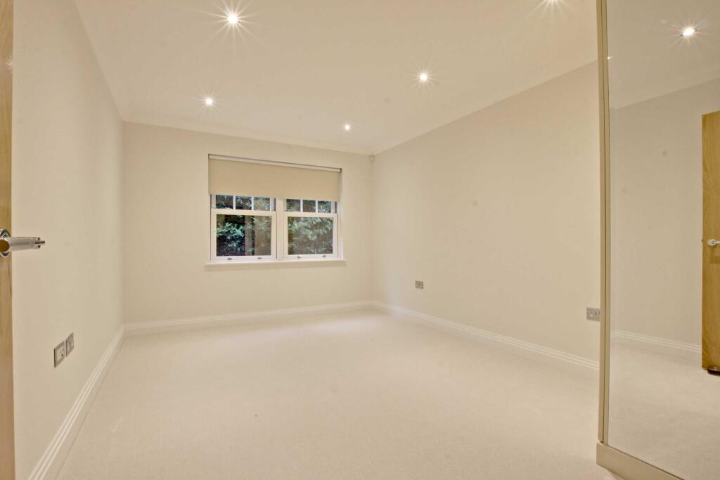 Additional image 7 of Georges Wood Road, Brookmans Park, Hertfordshire, AL9