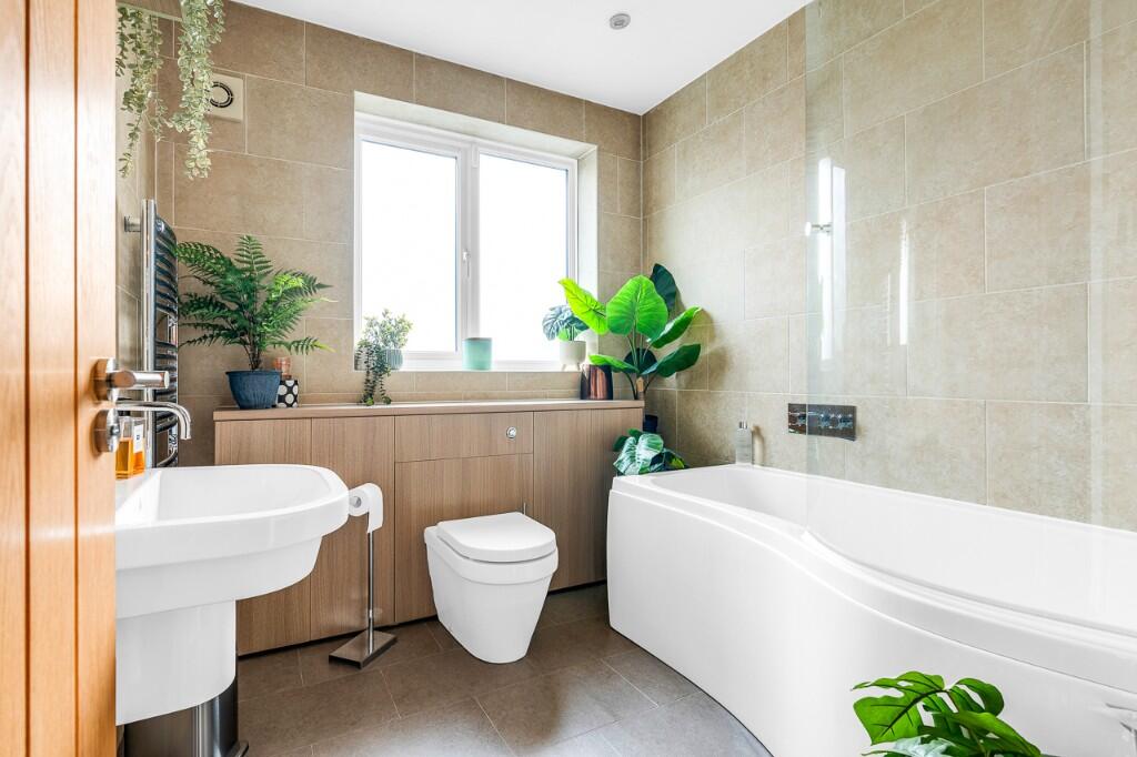 Additional image 27 of Selwyn Crescent, Hatfield, Hertfordshire, AL10