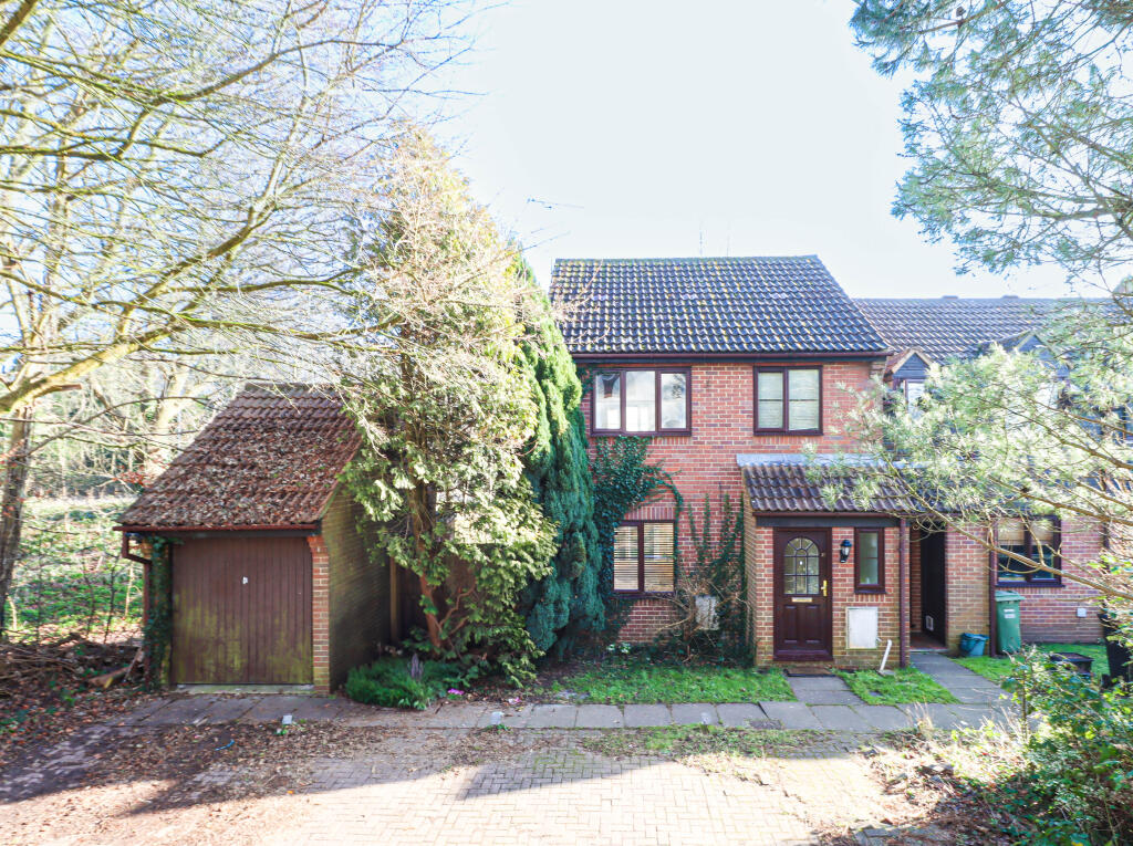 Edmond Beaufort Drive, St. Albans, AL3