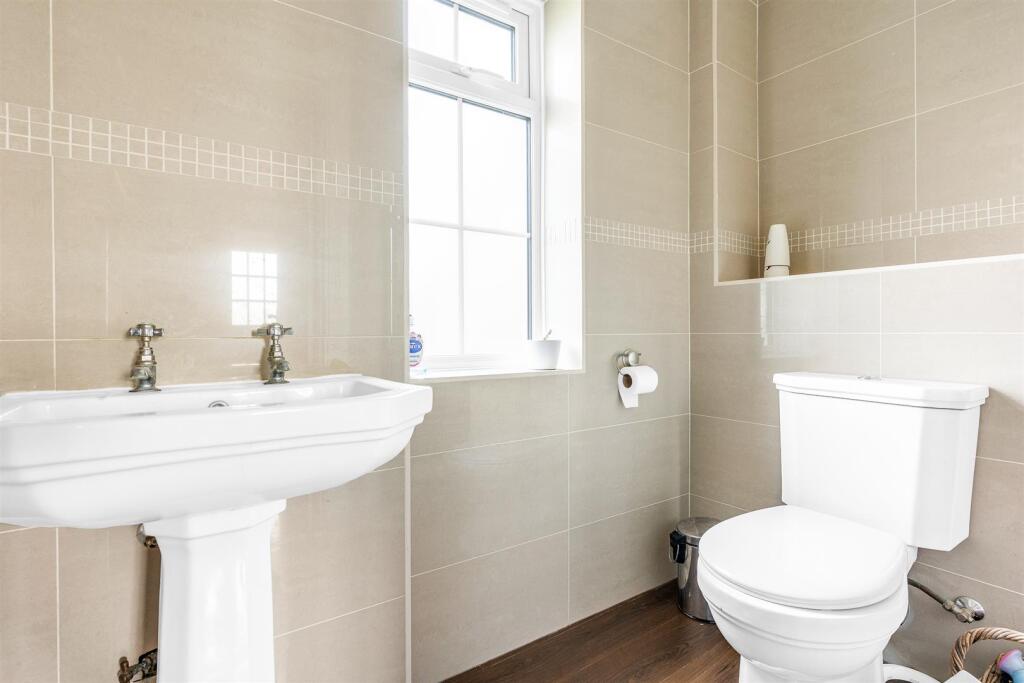 Additional image 21 of Youngs Rise, Welwyn Garden City