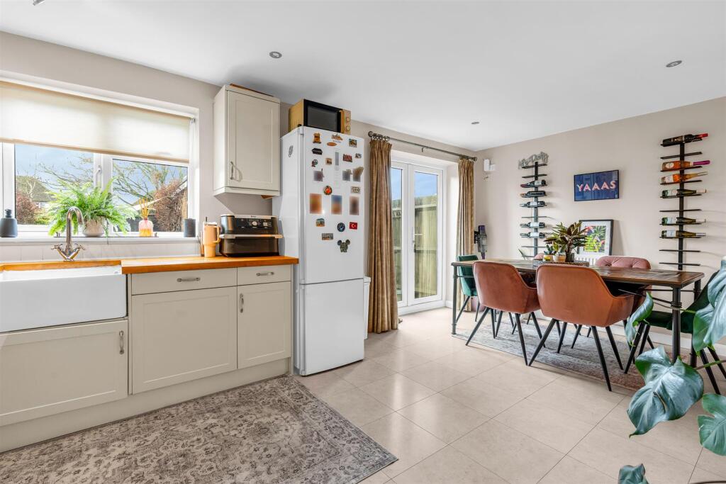 Additional image 23 of Harwood Close, Tewin