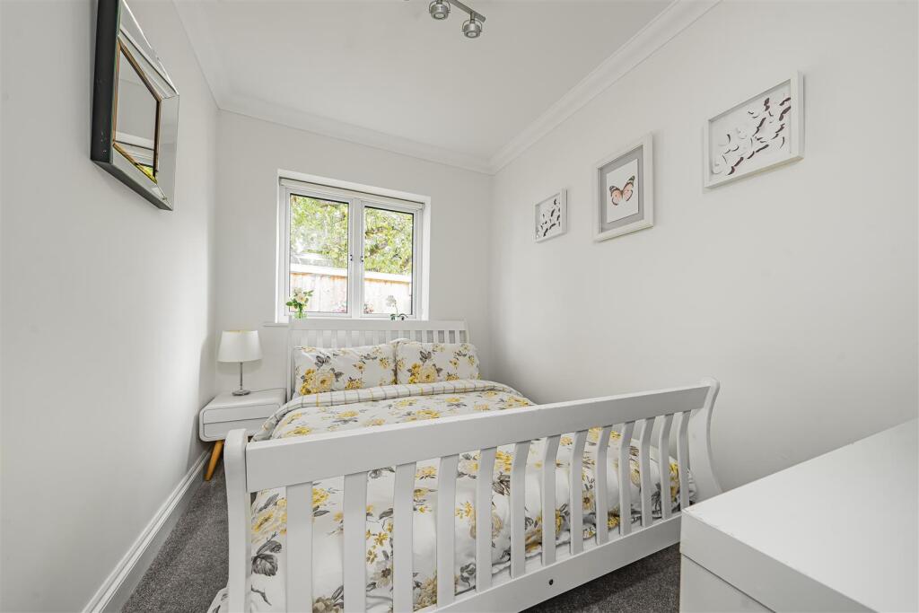 Additional image 12 of Heracles Close, Park Street, St. Albans