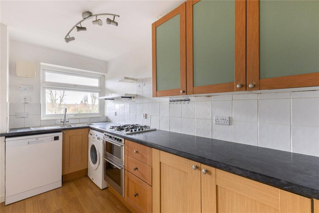 Additional image 7 of Carlton Road, Harpenden, Hertfordshire, AL5