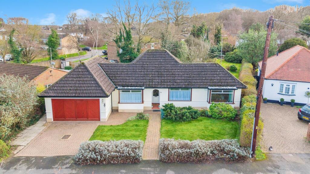 Mayflower Road, Park Street, St. Albans