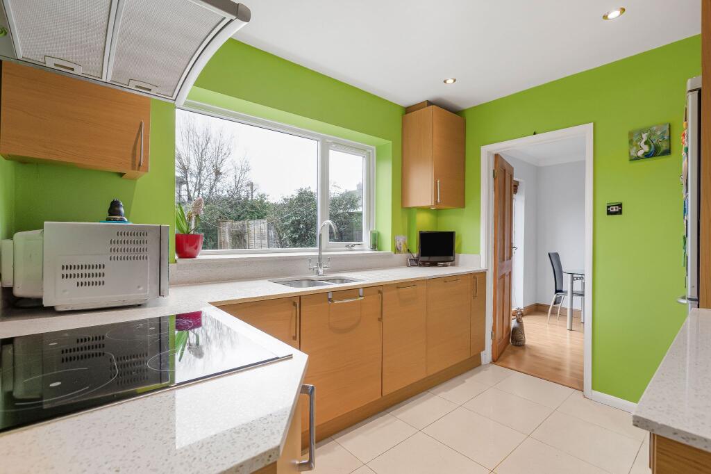 Additional image 6 of Peplins Way,Brookmans Park , AL9