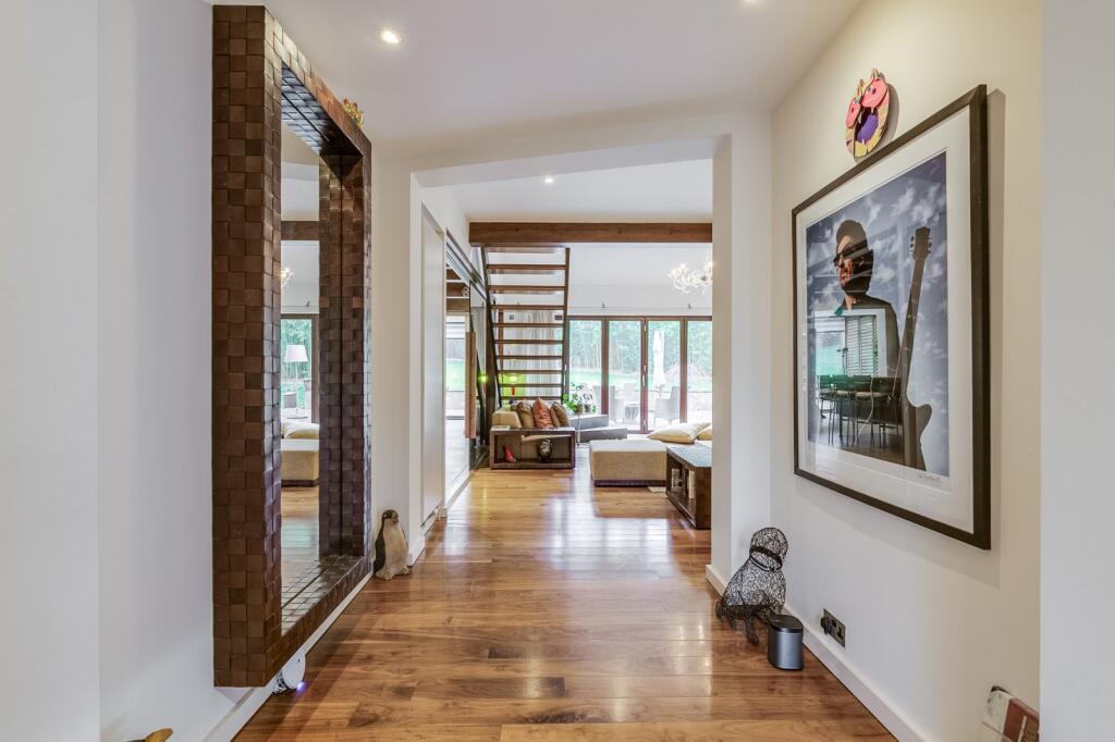 Additional image 2 of Oaklands Rise, Oaklands, Welwyn, Hertfordshire, AL6