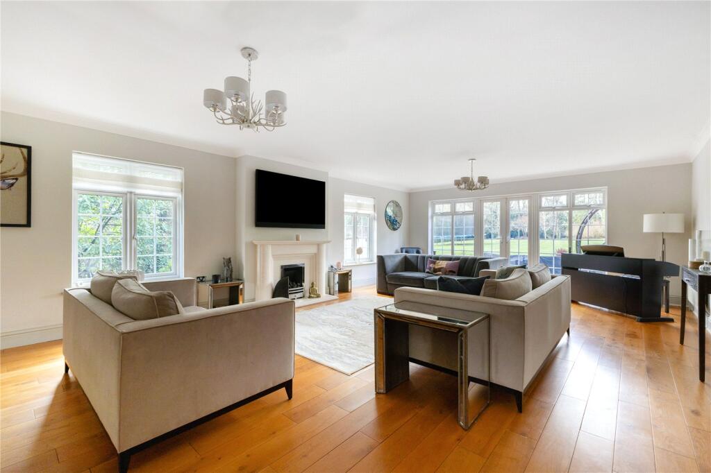 Additional image 9 of Harmer Green Lane, Welwyn, Hertfordshire, AL6