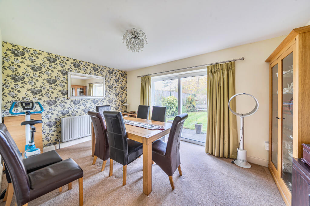 Additional image 17 of Long Buftlers, Harpenden, AL5