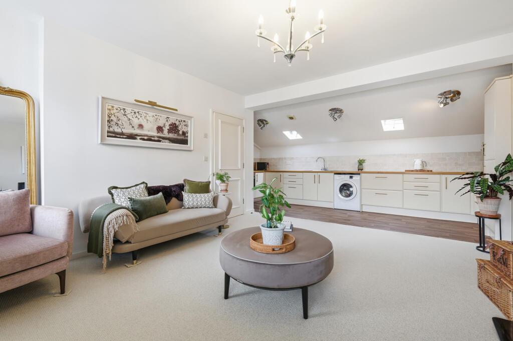 Additional image 5 of Park Street, St. Albans